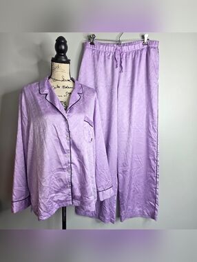 Victoria's Secret Lavender Satin Monogram Pajama Set - XL Regular